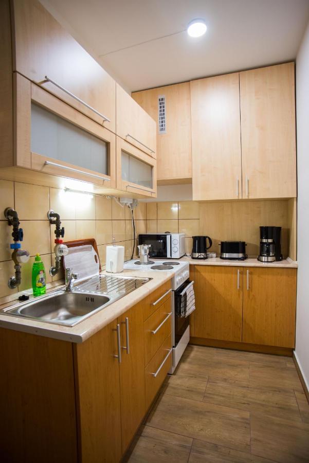 Otthon-Laksz Apartman นีเรกฮาซา ภายนอก รูปภาพ